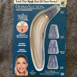 Dermasuction Pore Cleaning Device